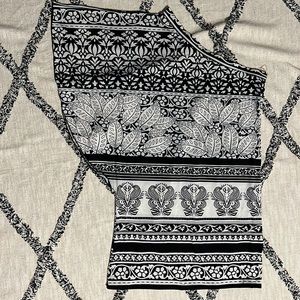 1•2•3 size M boutique one shoulder mini dress